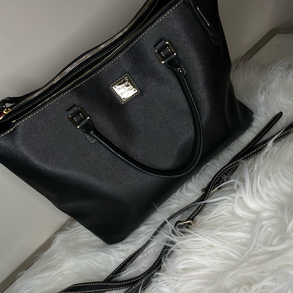 Dooney & Bourke handbag
